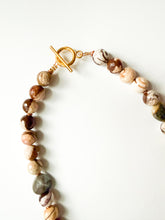 Load image into Gallery viewer, Canyon Stone Necklace