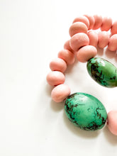 Load image into Gallery viewer, Blush and Stone Bracelet