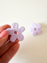 Load image into Gallery viewer, Lavender Clay Floral Stud Earrings