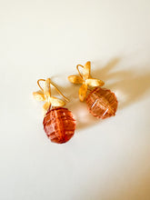 Load image into Gallery viewer, Floral Peach Faceted Acrylic Drop Earrings