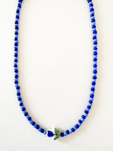 Load image into Gallery viewer, Mix of Blues Tulip Ceramic Necklace