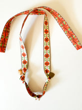 Load image into Gallery viewer, Bluegrass Bloom Charm Wrap