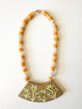 Load image into Gallery viewer, Lemon Blossom Collar Necklace