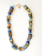 Load image into Gallery viewer, Happy Blooms Glass Necklace
