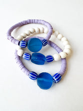 Load image into Gallery viewer, Royal Glass and Lavender Clay Bracelet