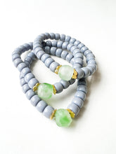 Load image into Gallery viewer, Gray and Light Green Sea Glass Floral Bracelet