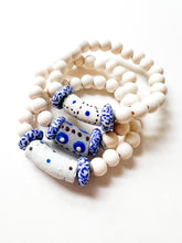 Load image into Gallery viewer, Go Cats White and Clear Krobo Bracelet